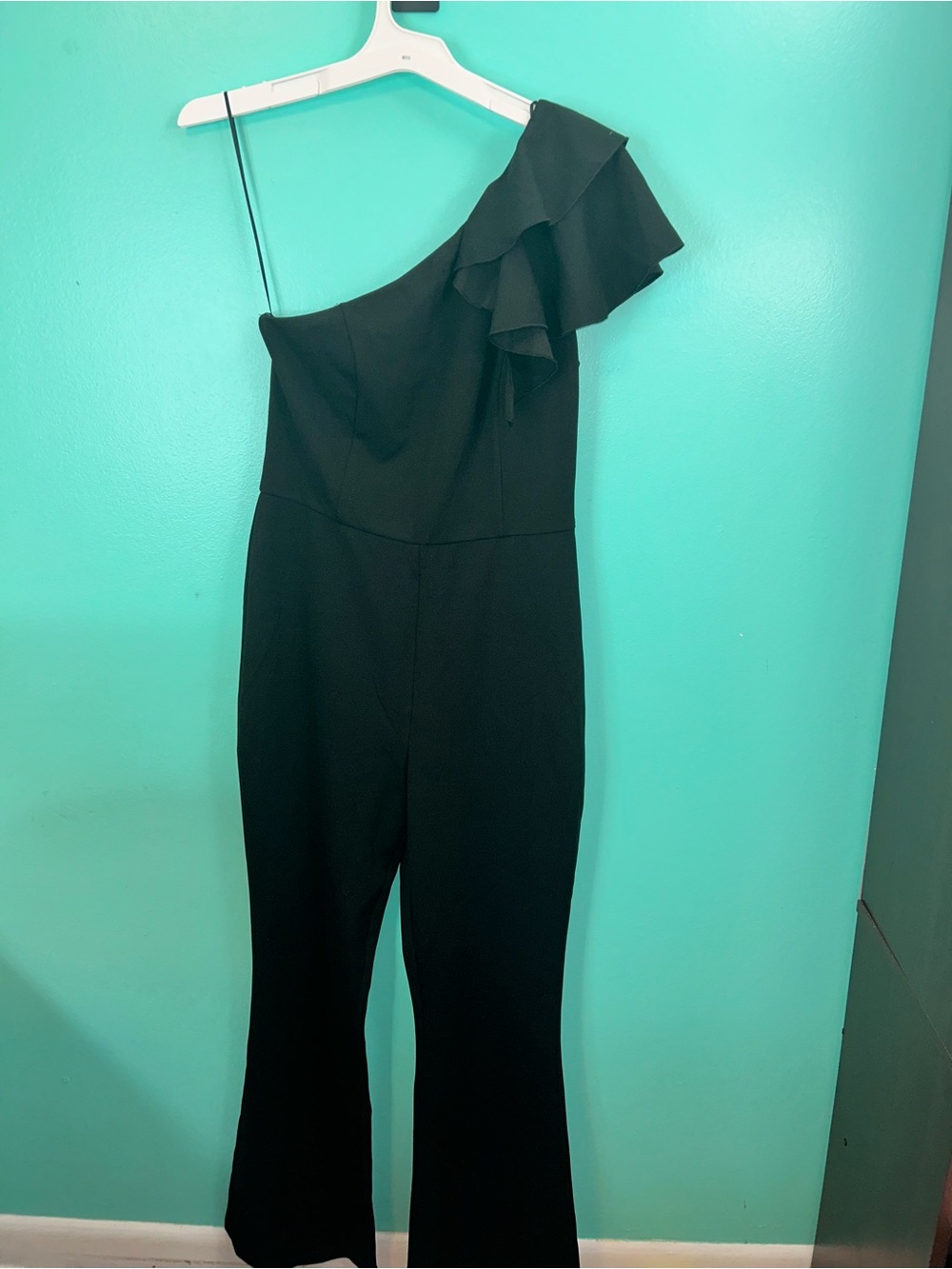 Asymmetrical Black One-Shoulder Ruffle Jumpsuit